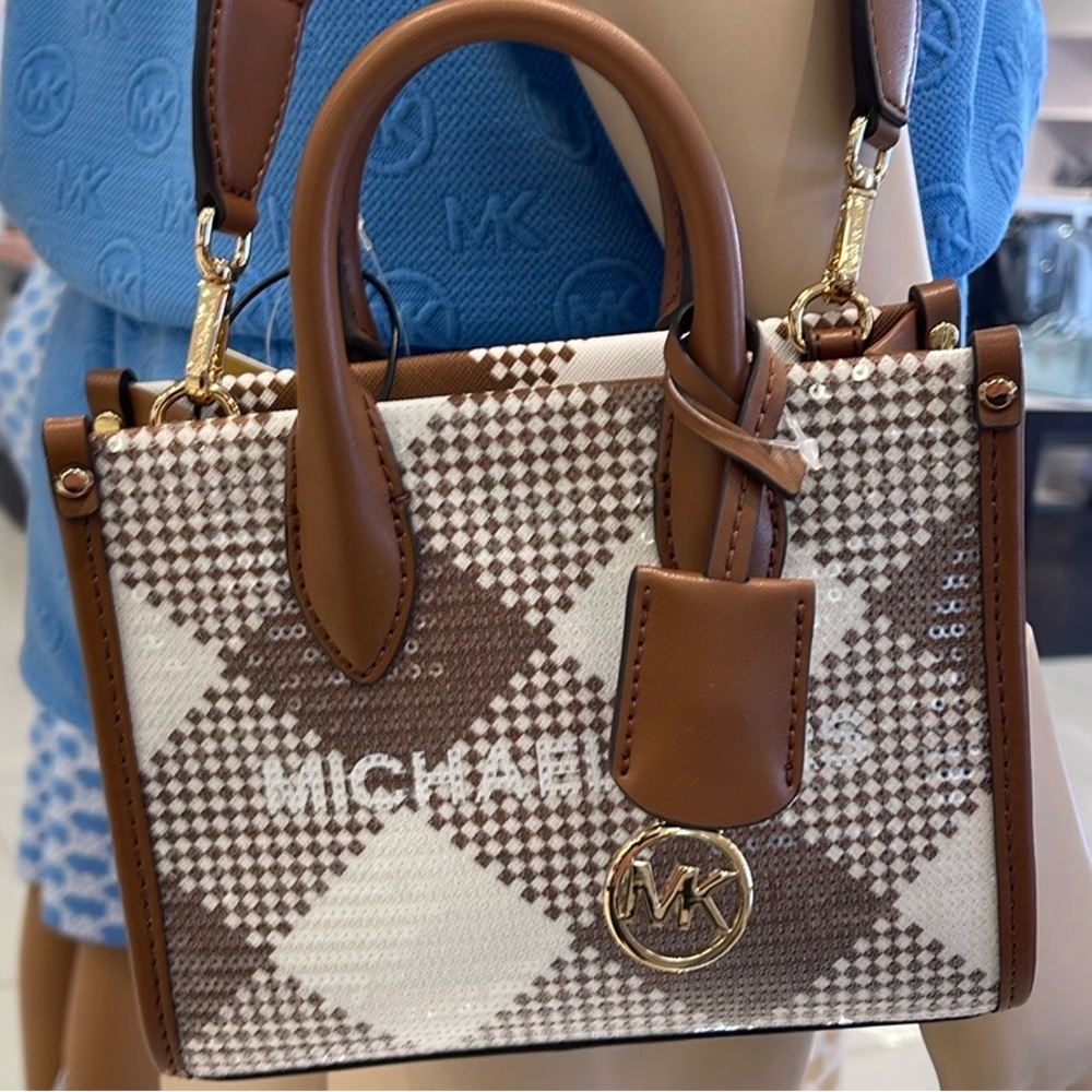 Michael Kors Mirella Extra-Small Logo Crossbody XBODY Shopper Bag
Luggage 
NWT